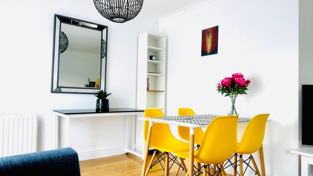 Amazing Location - City Of London- 2 Bedroom Stunning Canal View House With Private Garden,Parking & Balcony Εξωτερικό φωτογραφία