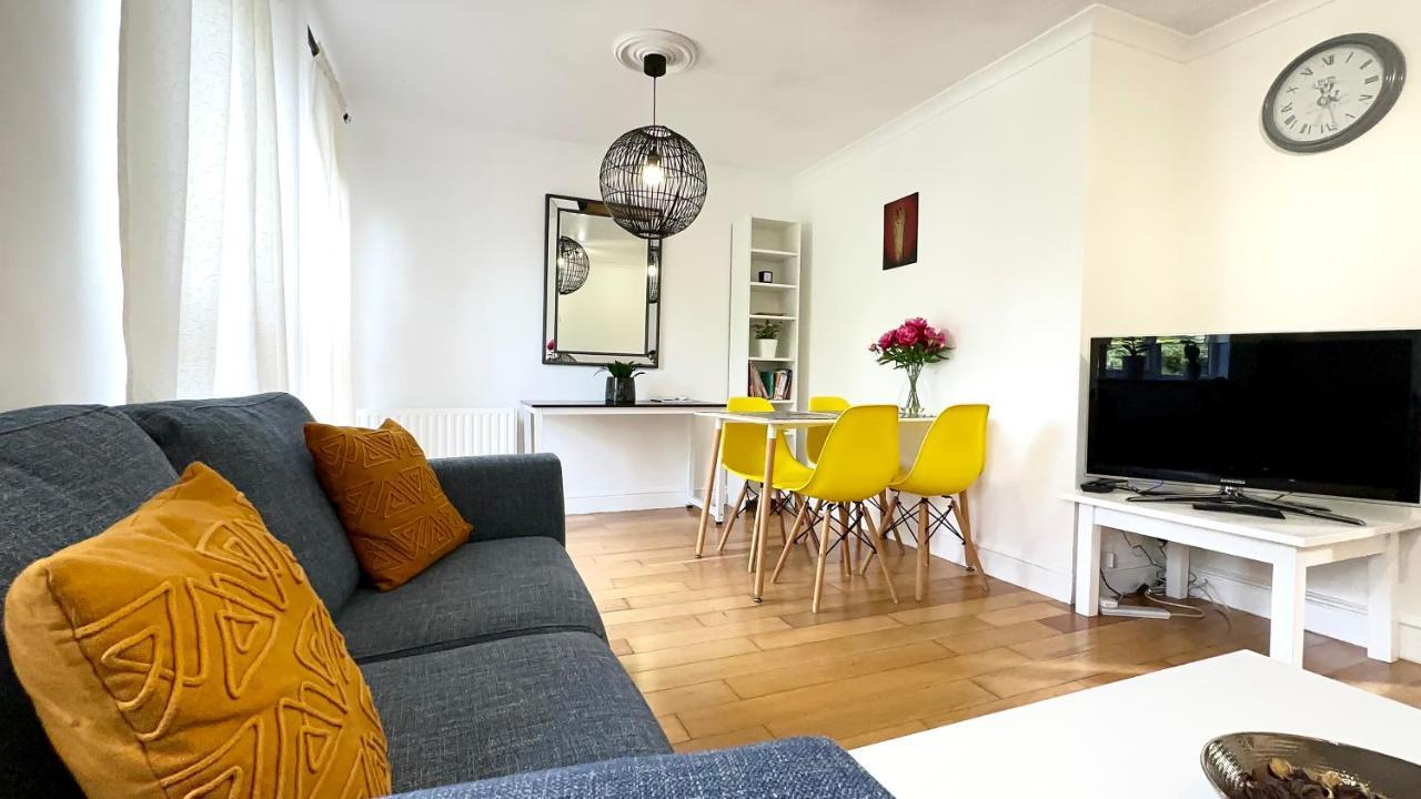 Amazing Location - City Of London- 2 Bedroom Stunning Canal View House With Private Garden,Parking & Balcony Εξωτερικό φωτογραφία