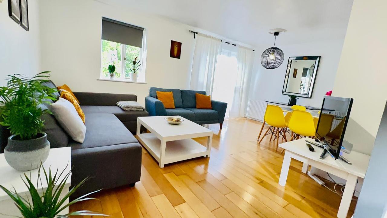 Amazing Location - City Of London- 2 Bedroom Stunning Canal View House With Private Garden,Parking & Balcony Εξωτερικό φωτογραφία
