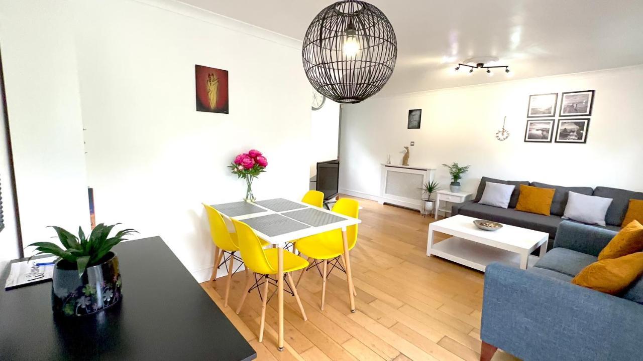 Amazing Location - City Of London- 2 Bedroom Stunning Canal View House With Private Garden,Parking & Balcony Εξωτερικό φωτογραφία